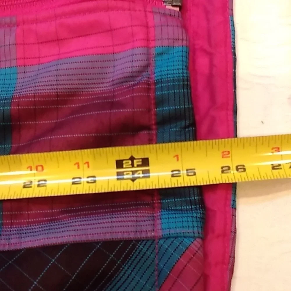 The North Face Women's Pink and Blue Plaid Fleece Lined Snowboard Ski Jacket - Picture 15 of 16